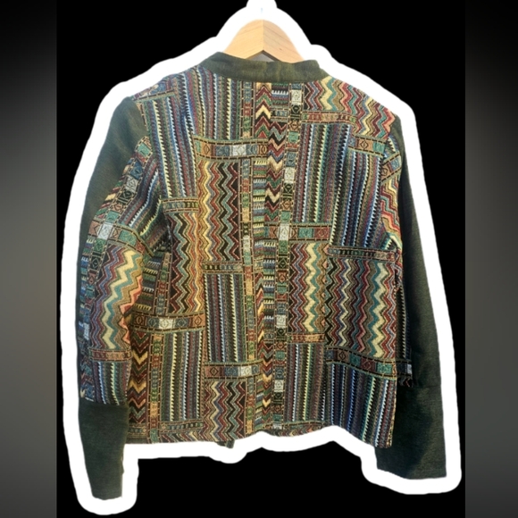 Multicolor Patterned Women's Abstract Print Jacket - Picture 2 of 5